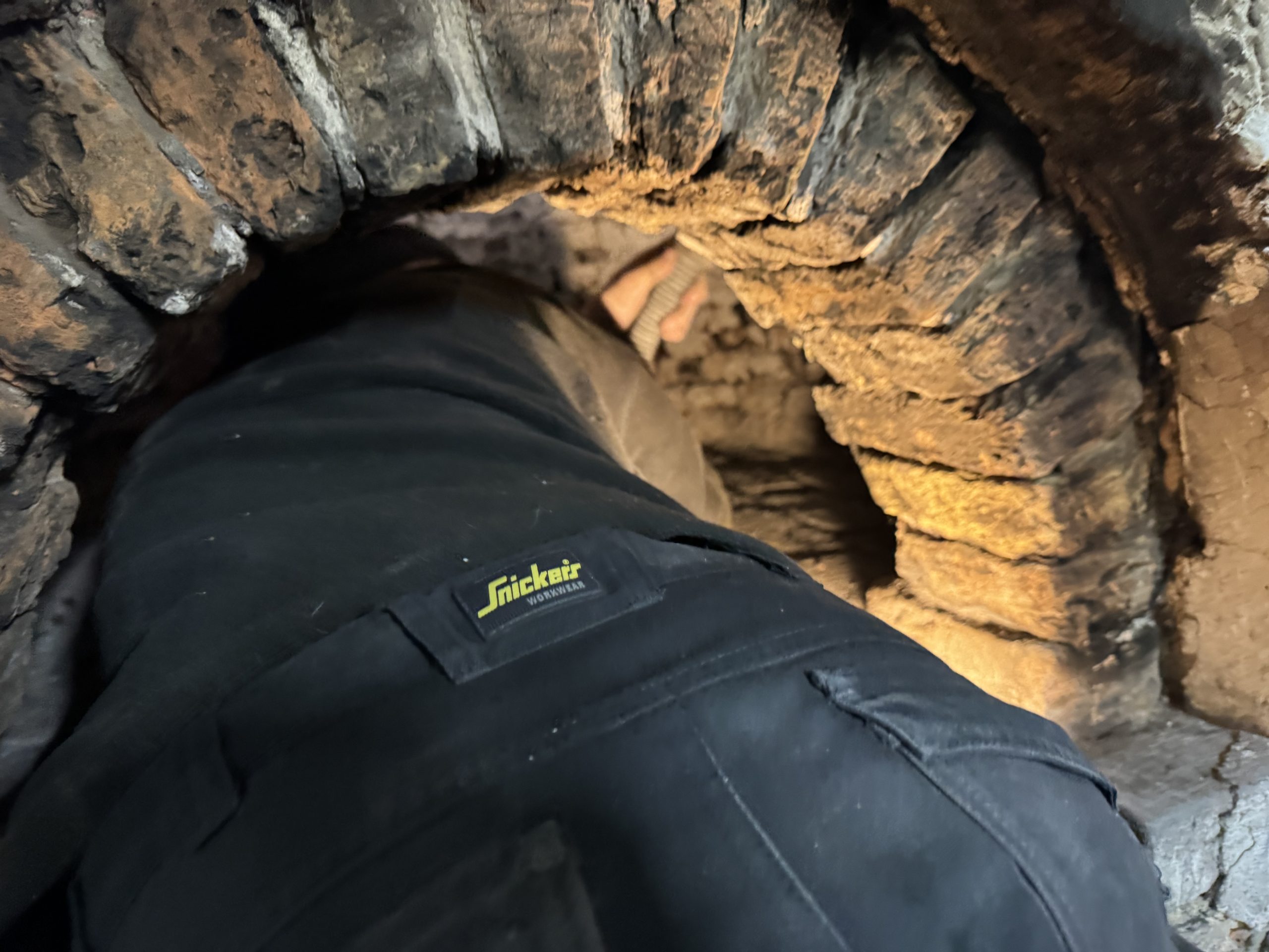 Restauratie van de 650 jaar oude oven in 't Huys Dever